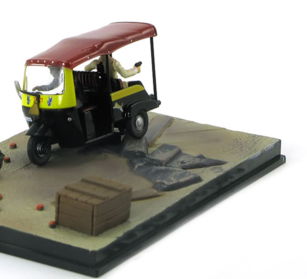 TUK TUK BLACK YELLOW
