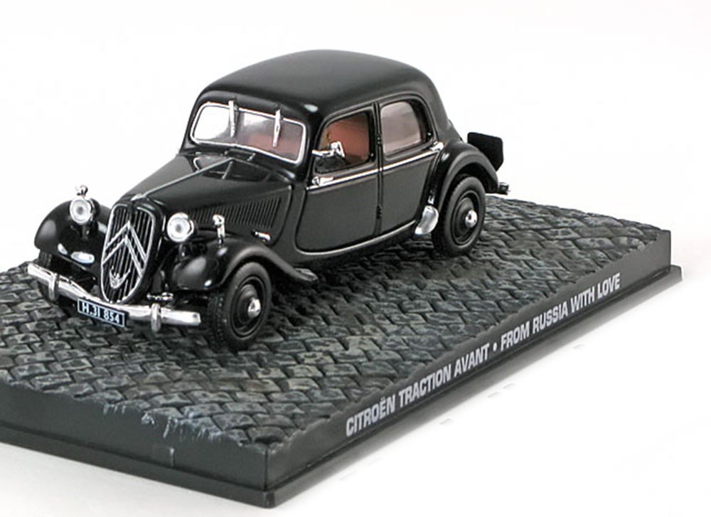 CITROEN TRACTION AVANT JAMES BOND FROM RUSSIA WITH LOVE BLACK