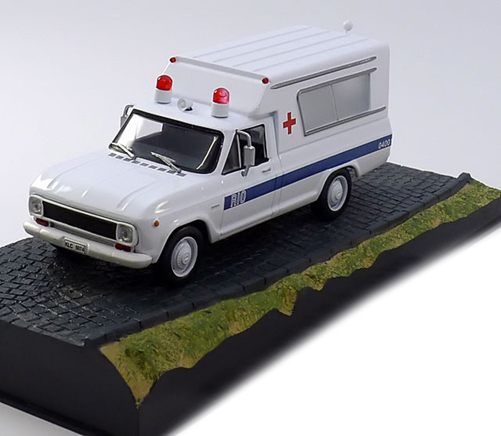 CHEVROLET C-10 AMBULANCE JAMES BOND MOONRAKER WHITE