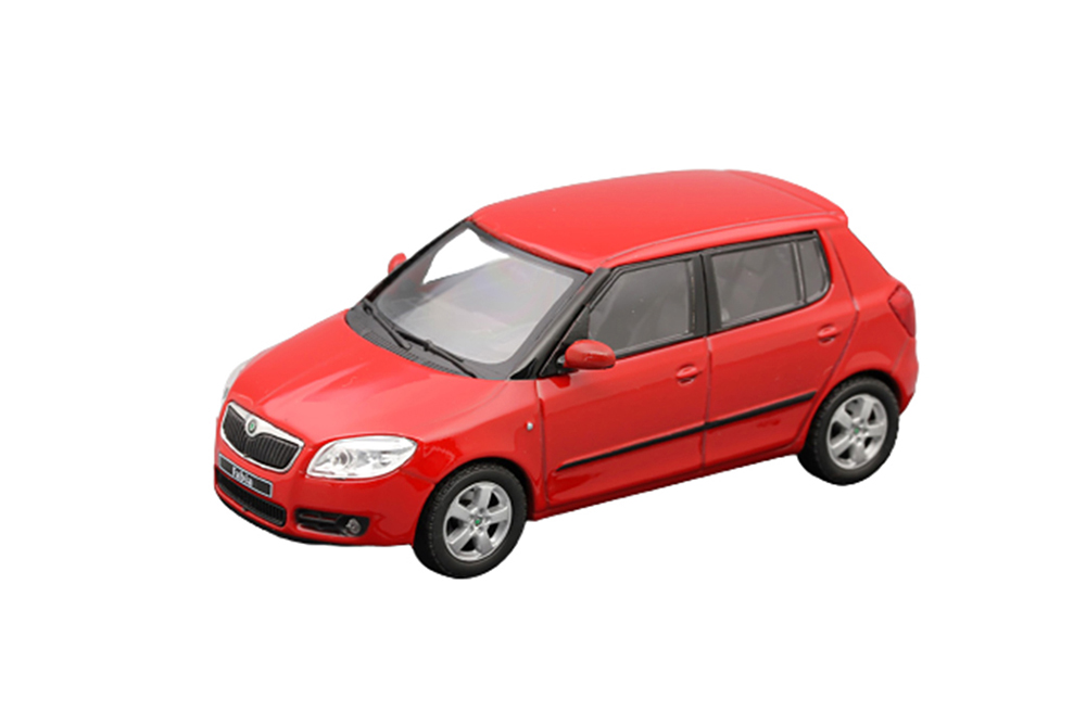 SKODA FABIA II RED CORRIDA / ШКОДА ФАБИЯ II РЕД КОРРИДА