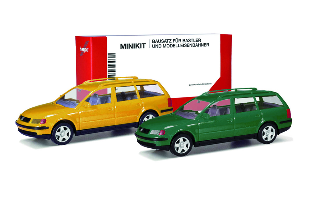 VW VOLKSWAGEN PASSAT VARIANT B5 ЖЕЛТЫЙ-ЗЕЛЕНЫЙ (НАБОР 2 ШТ) (ДЛИНА МОДЕЛИ 3-5 СМ)
