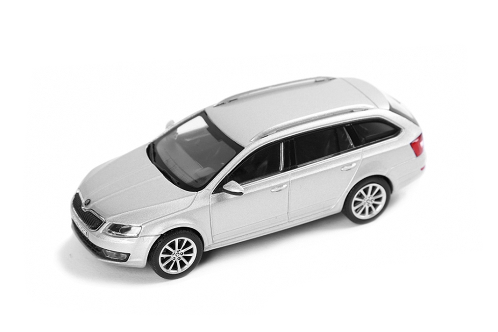SKODA OCTAVIA COMBI A7 (2014) SILVER BRILLIANT MET.