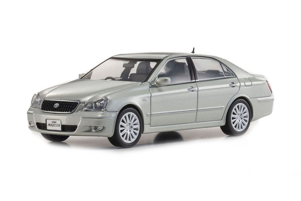 TOYOTA CROWN MAJESTA, PREMIUM SILVER