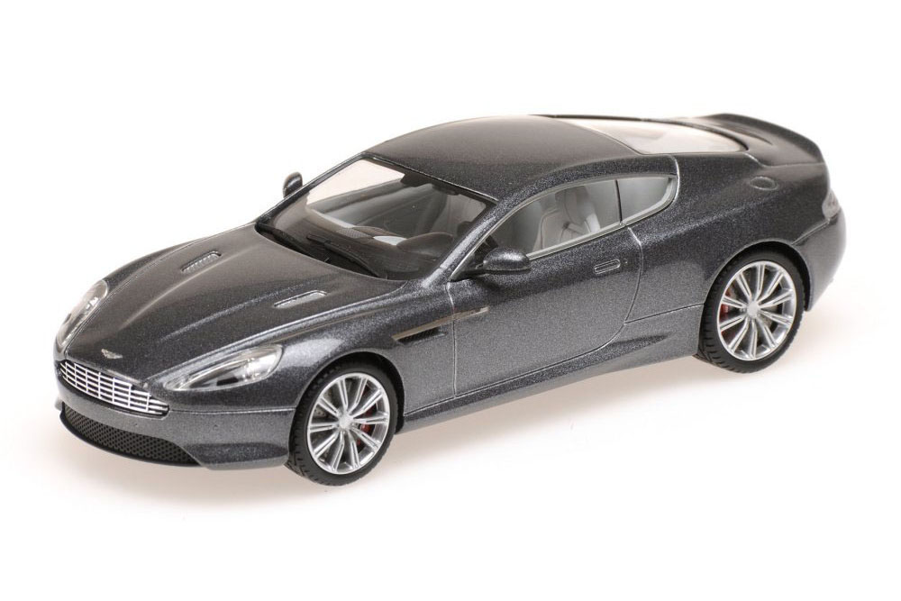 ASTON MARTIN DB9 (METEORITE SILVER INTERIOR: ARGENTO GREY)