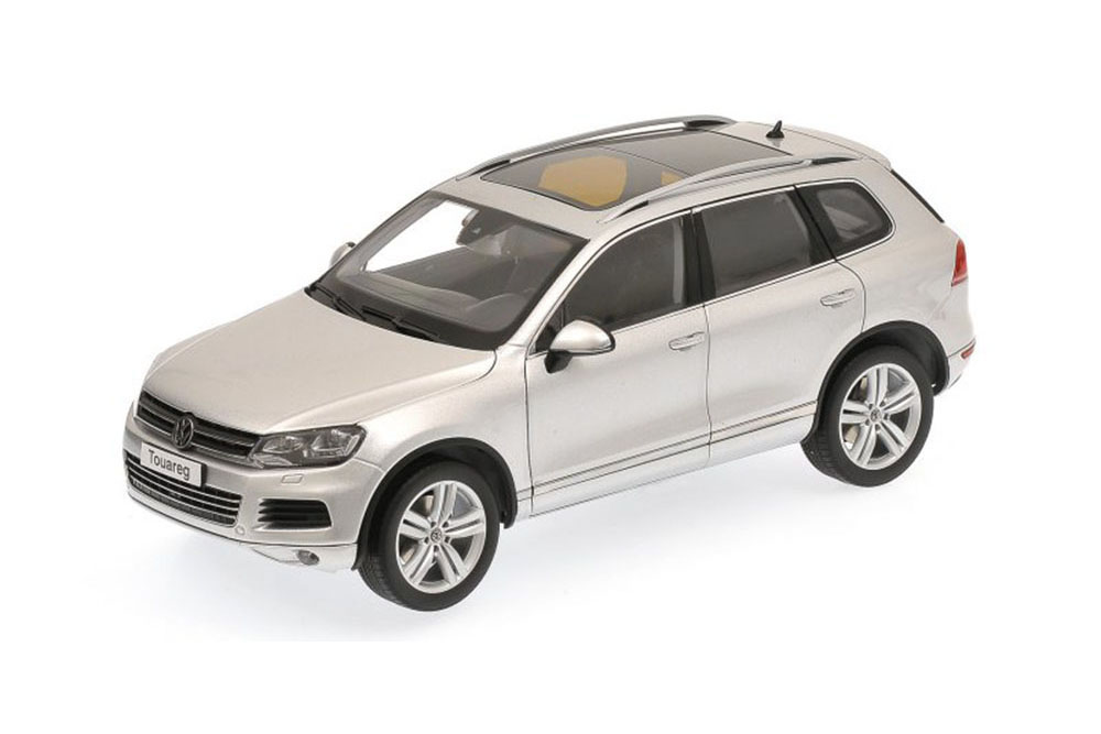 VW VOLKSWAGEN TOUAREG V6 FSI 2010 SILVER