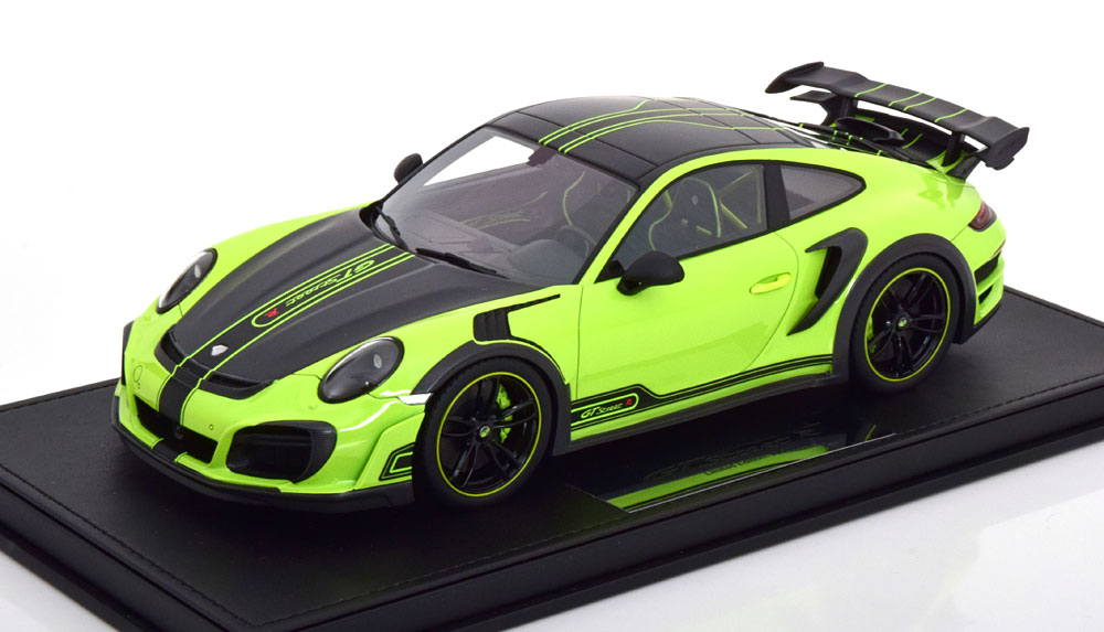 PORSCHE 911 (992) TURBO TECHART GTSTREET R LIGHTGREEN CARBON