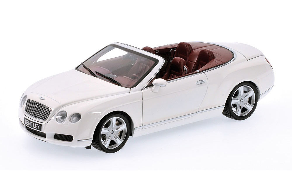 BENTLEY CONTINENTAL GTC 2006 WHITE