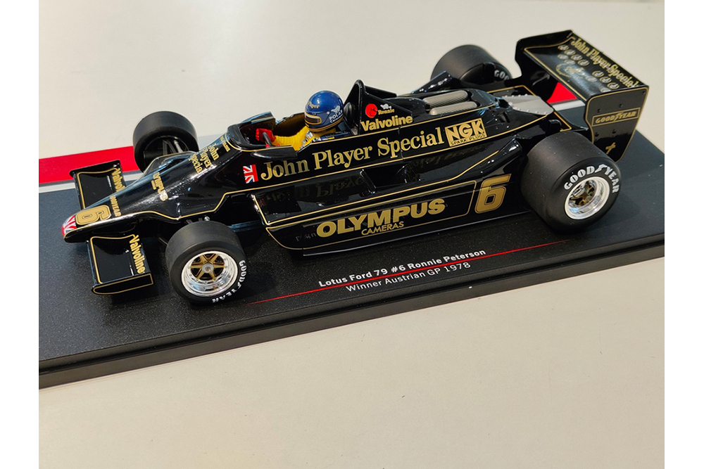 LOTUS 79 R.PETERSON #6 FULL TOBACCO LIVERY (В КОРОБКЕ MCG)