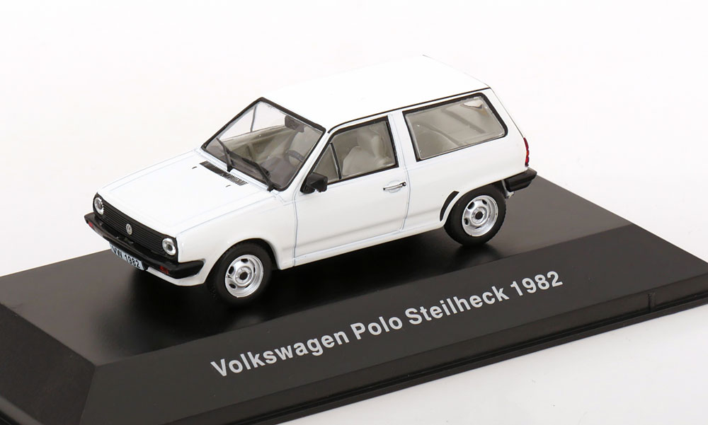 VW VOLKSWAGEN POLO (86C) STEILHECK 1982 WHITE