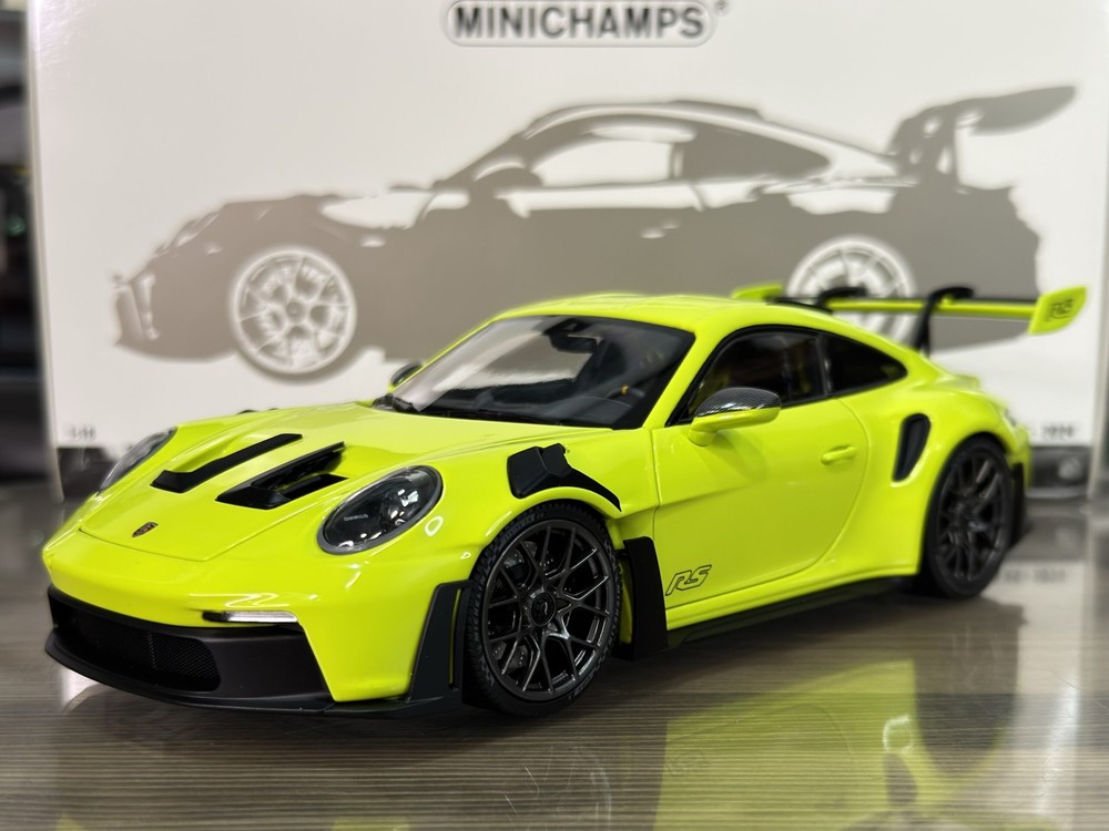 PORSCHE 911 (992) GT3RS 2023 ACID GREEN/BLACK WHEELS / ПОРШЕ 911 992 GT3 RS КИСЛОТНО-ЗЕЛЕНЫЙ/ЧЕРНЫЕ КОЛЕСА