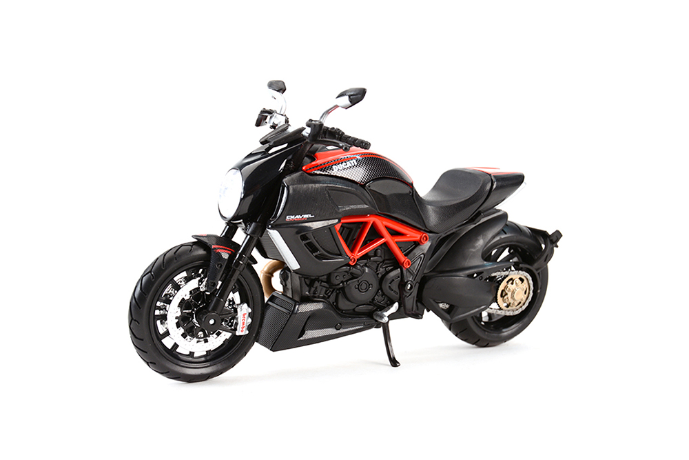 DUCATI DIAVEL CARBON BLACK/RED / ДУКАТИ ДИАВЕЛ КАРБОН