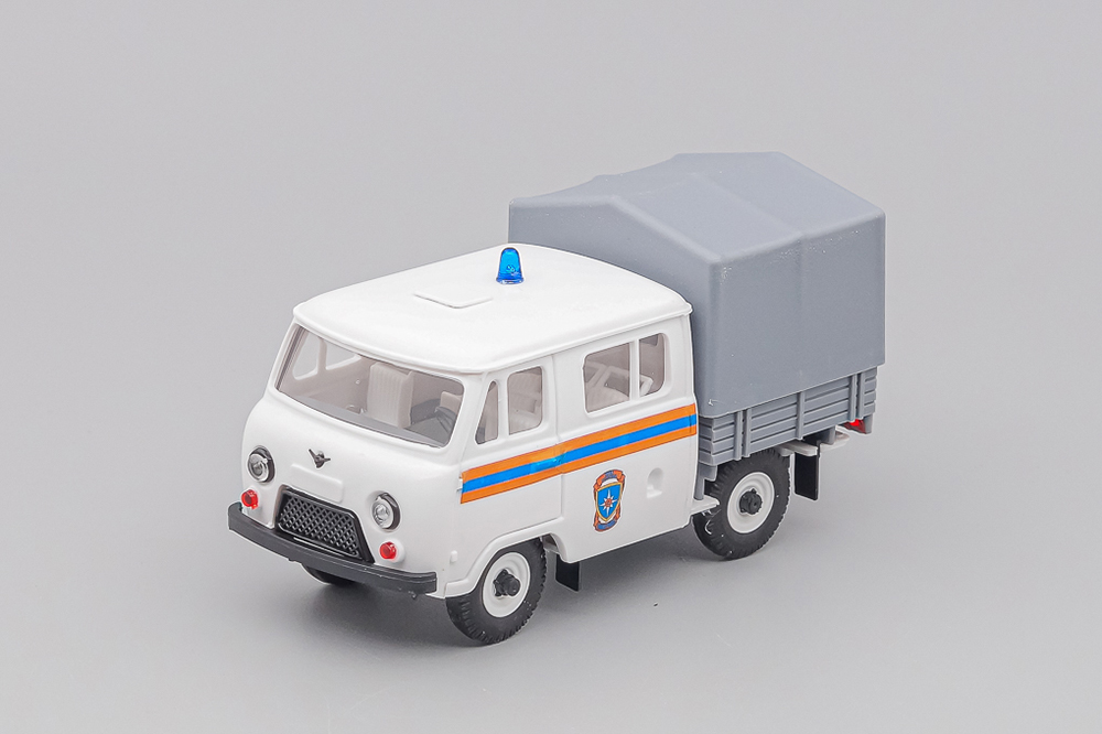 УАЗ-39094 ФЕРМЕР С ТЕНТОМ МЧС ПЛАСТИК, БЕЛЫЙ