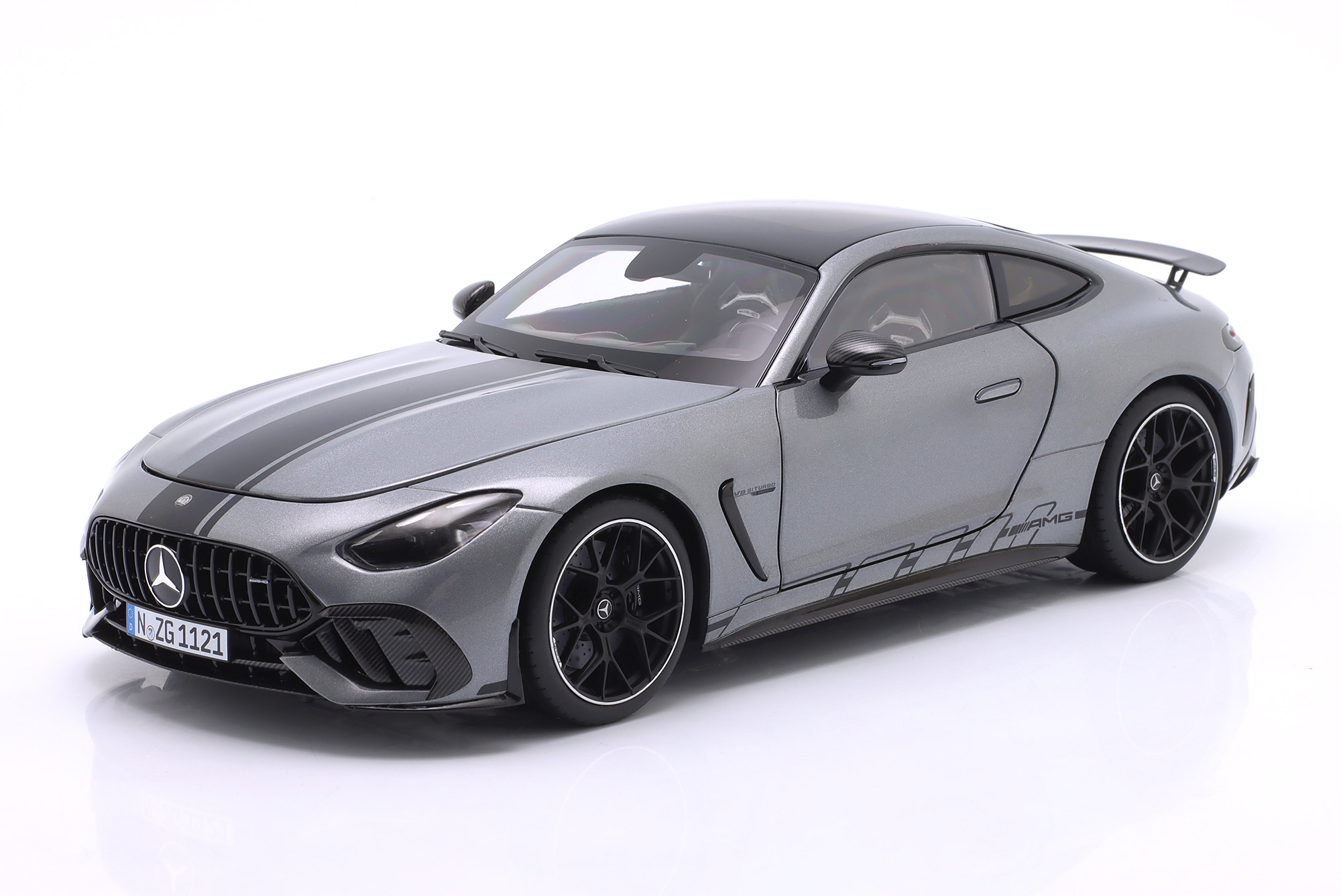 MERCEDES-BENZ AMG GT 63 PRO 4MATIC+ SELENITE GREY / DECOR / МЕРСЕДЕС-БЕНЦ АМГ ГТ 63 ПРО 4MATIC СЕЛЕНИТЕ СЕРЫЙ