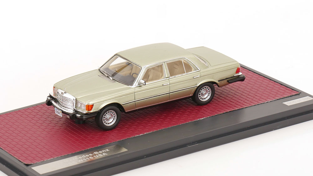 MERCEDES 450 SE W116 J R EWING DALLAS TV SERIES 1978 LIGHT GREEN METALLIC