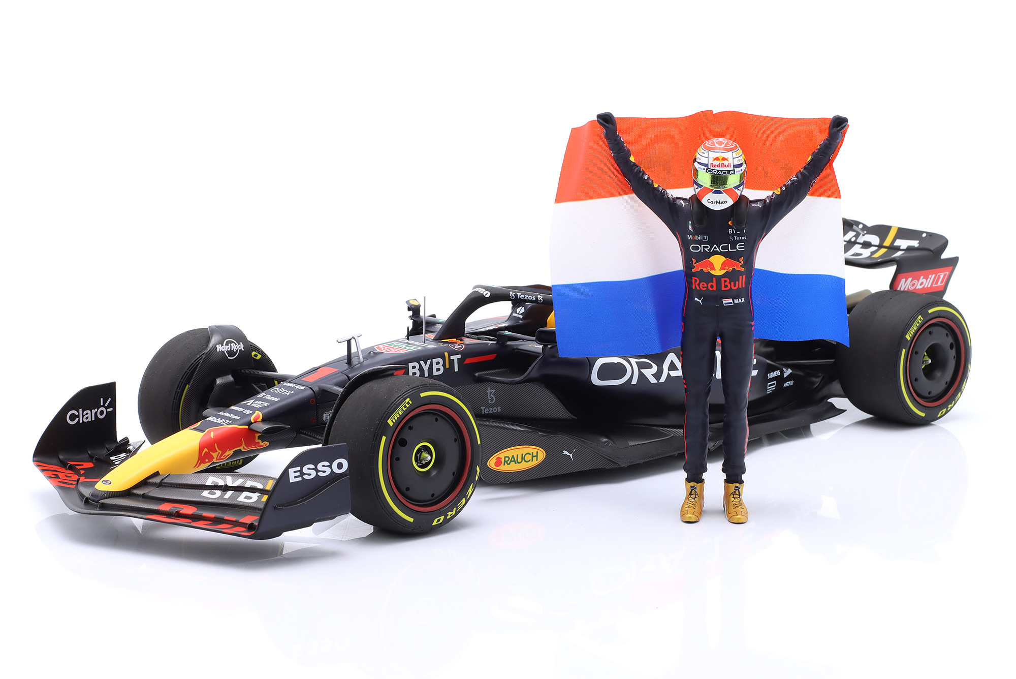 RED BULL RB18 #1 WINNER DUTCH GP FORMULA 1 WORLD CHAMPION 2022 M. VERSTAPPEN / РЕД БУЛЛ RB18 ПОБЕДИТЕЛЬ ДУТЧ ГРАН-ПРИ ФОРМУЛА-1 ЧЕМПИОН МИРА ВЕРСТАППЕН