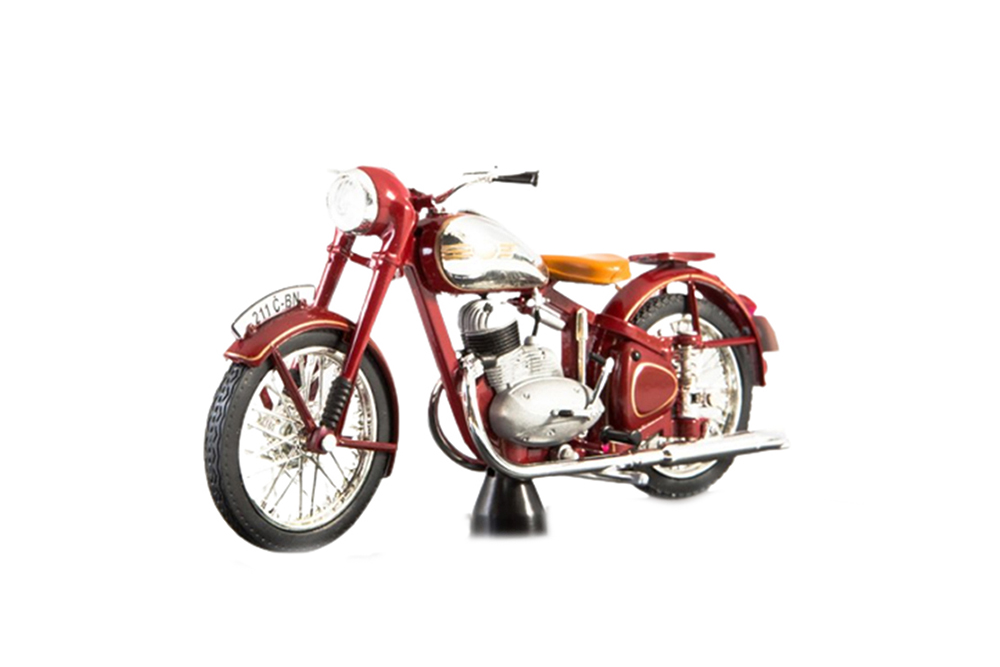 JAWA 250 PERAK 1948 RED/SILVER / JAVA 250 СЕРЕБРО 1948 КРАСНЫЙ/СЕРЕБРИСТЫЙ