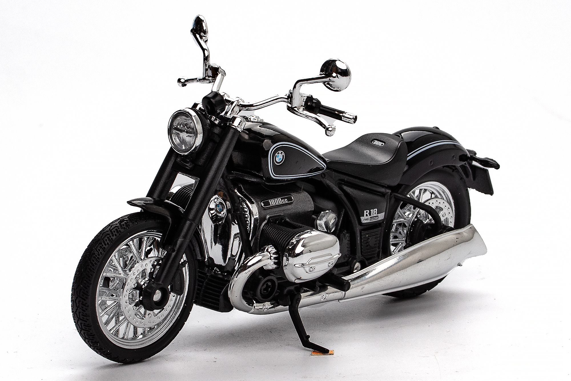 BMW R18 / БМВ R18 ЧЕРНЫЙ