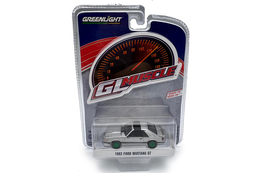FORD MUSTANG GT 1982 СЕРЕБРИСТЫЙ МЕТАЛЛИК С ЗЕЛЕНЫМИ КОЛЕСАМИ (ДЛИНА МОДЕЛИ 6-10 СМ)