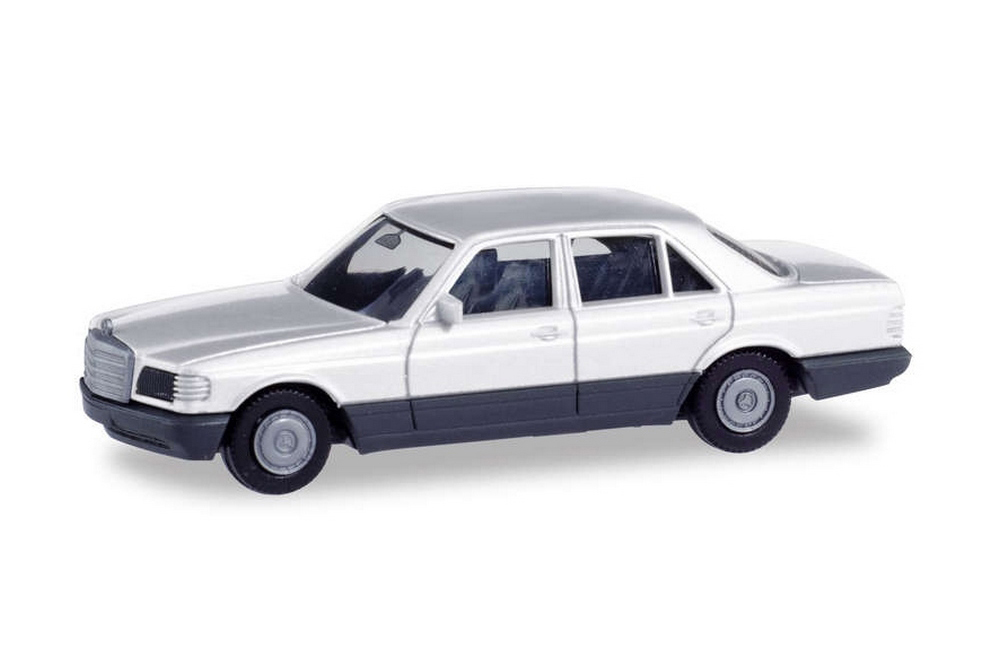 MERCEDES-BENZ S-KLASSE (W126) БЕЛЫЙ (ДЛИНА МОДЕЛИ 3-5 СМ)