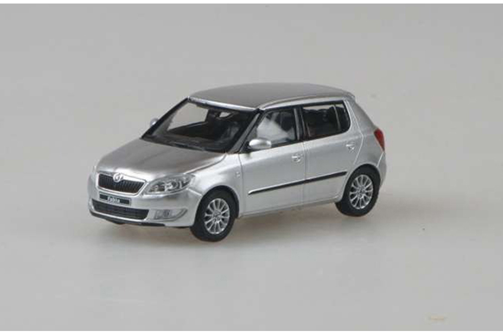 SKODA FABIA II FL 2013 BRILLIANT SILVER METALLIC (СЕРЕБРИСТЫЙ)
