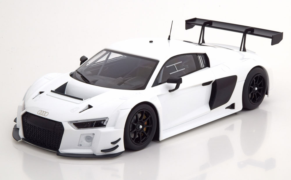 AUDI R8 LMS ULTRA PLAIN BODY VERSION 2015 WHITE