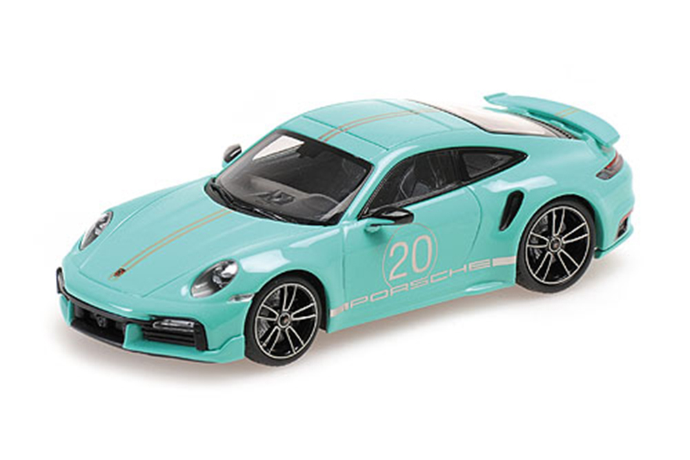PORSCHE 911 (992) TURBO S COUPE SPORT DESIGN - 2021 - GREEN