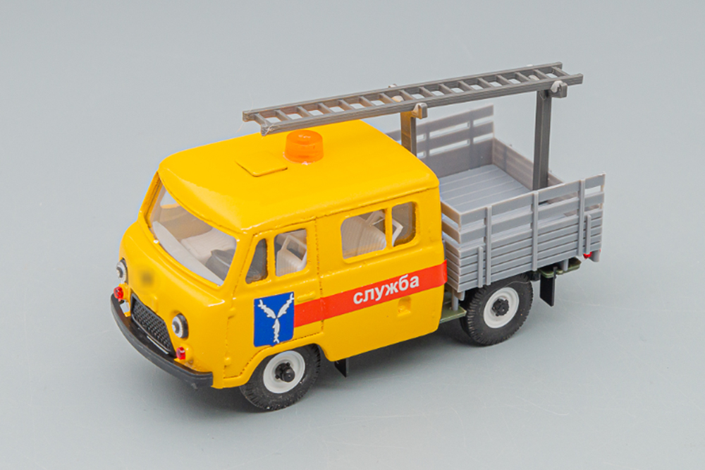 УАЗ 39094 ФЕРМЕР С ЛЕСТНИЦЕЙ АВАРИЙНАЯ, ЖЕЛТЫЙ/СЕРЫЙ