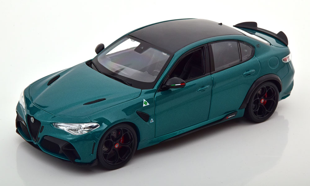 ALFA ROMEO GIULIA GTA 2020 GREEN METALLIC