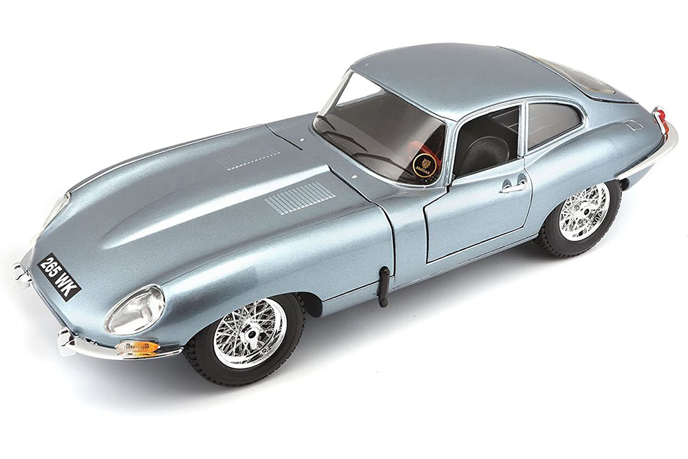 JAGUAR E-TYPE COUPE 1961 SILVER BLUE   -   -    118 - 143 - 112 -     