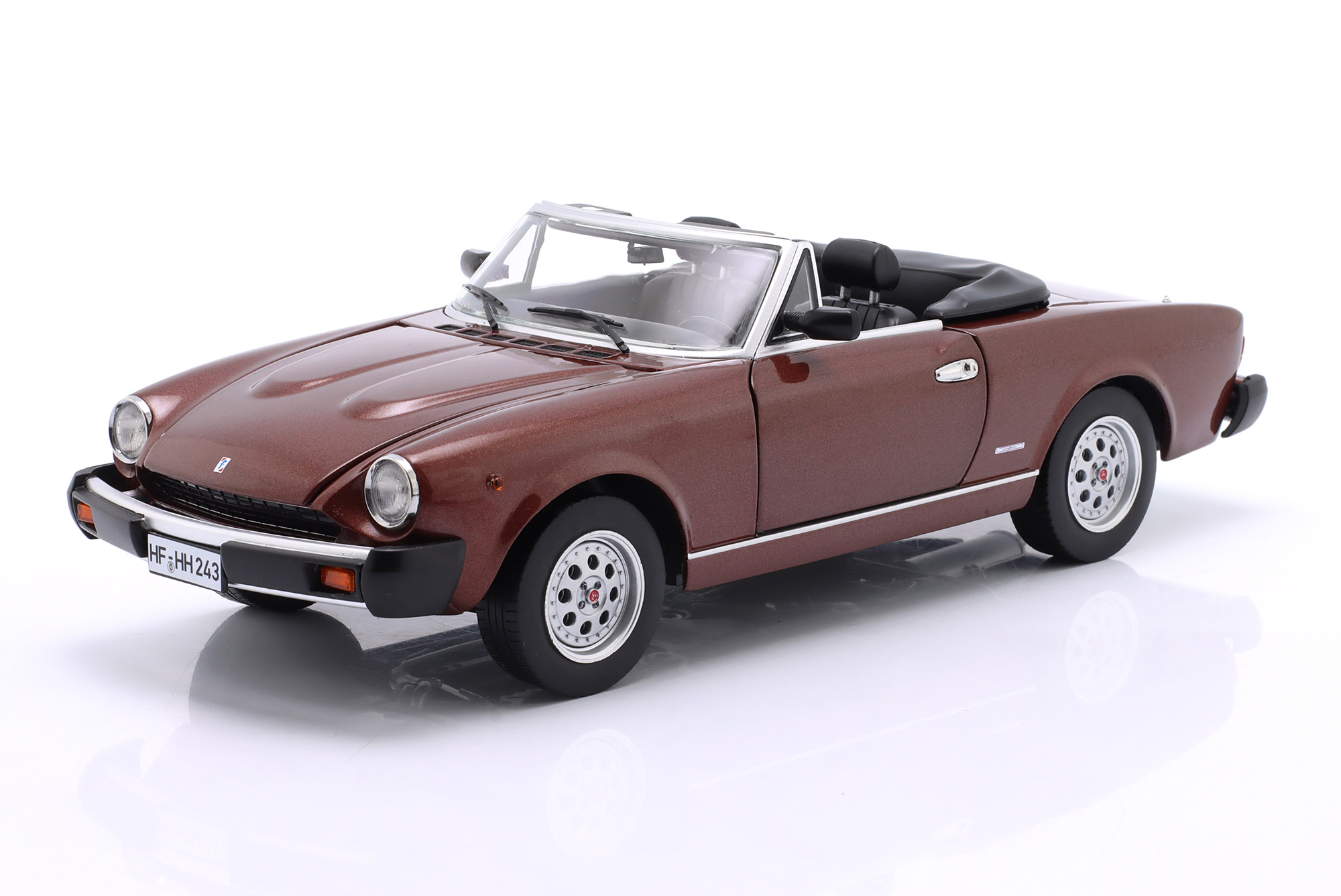 PININFARINA SPIDEREUROPA YEAR 1982 REDDISH-BROWN METALLIC / ПИНИНФАРИНА СПИДЕРЕУРОПА КОРИЧНЕВЫЙ МЕТАЛЛИК