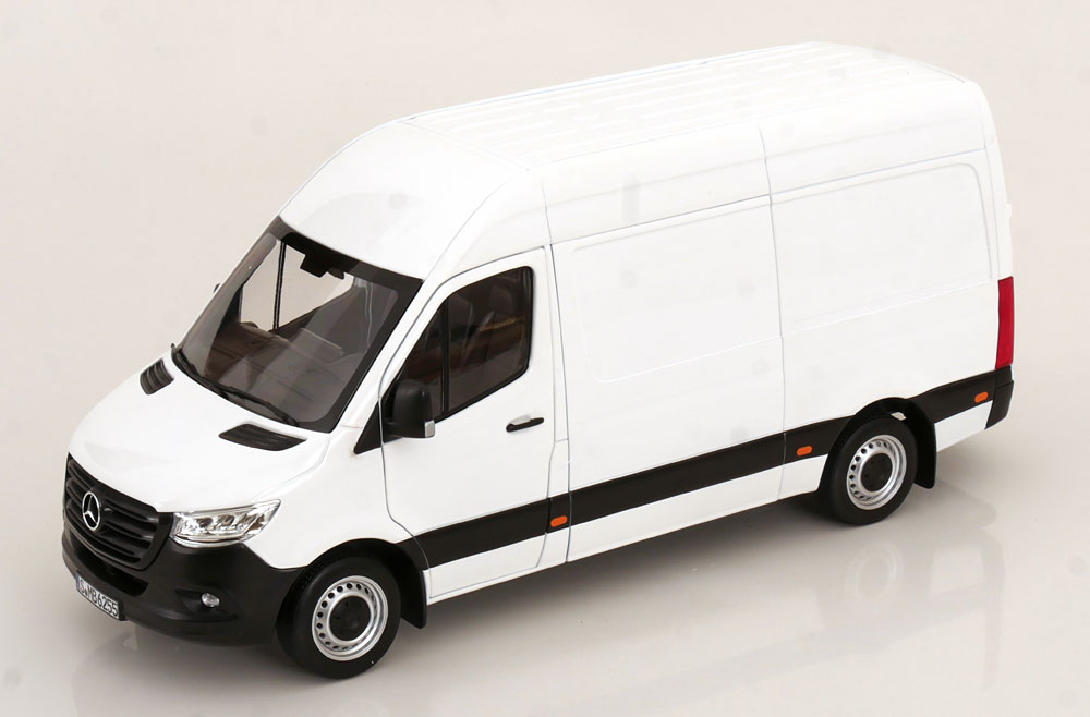 MERCEDES SPRINTER KASTENWAGEN 2018 WHITE LIMITED EDITION 1000 PCS. / МЕРСЕДЕС СПРИНТЕР КАСТЕНВАГЕН БЕЛЫЙ ЛИМИТИРОВАННАЯ СЕРИЯ ШТ