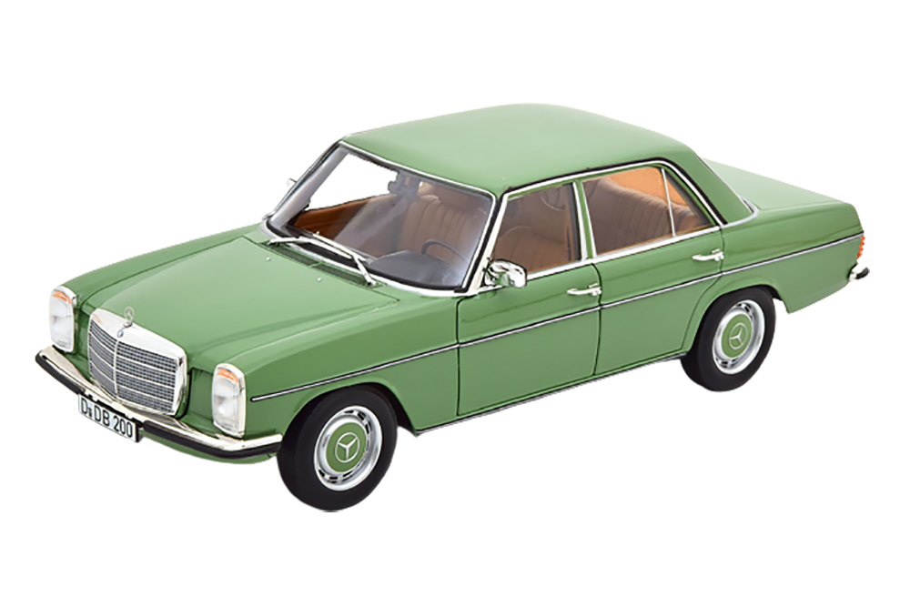 MERCEDES W115 200 1973 GREEN