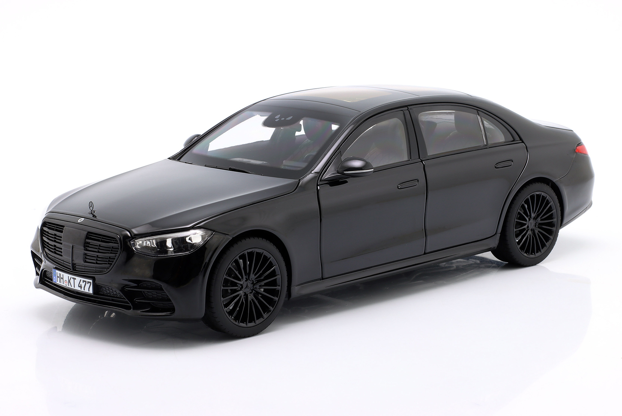 MERCEDES-BENZ S-CLASS W223 AMG LINE YEAR 2026 BLACK METALLIC / МЕРСЕДЕС-БЕНЦ С-КЛАСС W223 АМГ-ЛАЙН ЧЕРНЫЙ МЕТАЛЛИК