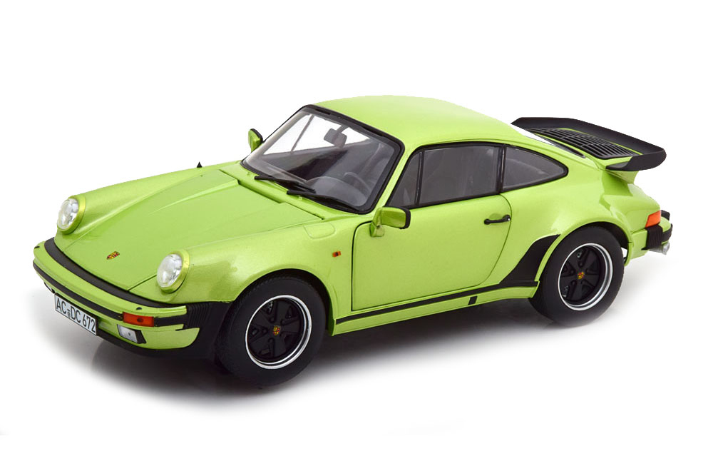 PORSCHE 911 TURBO 3.3 1978 LIGHT GREEN-METALLIC