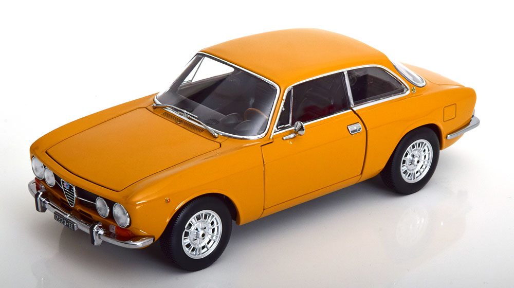 ALFA ROMEO 1750 GTV 1970 OCHRE-YELLOW