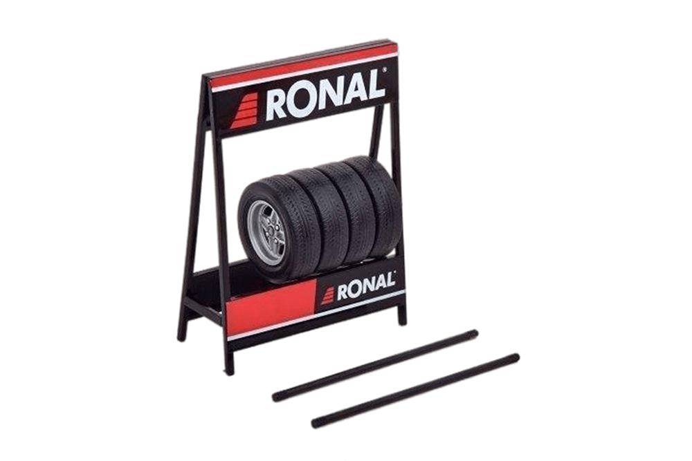 НАБОР АКСЕССУАРОВ PACK RIMS AND TYRES SET