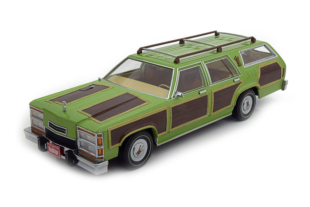 FAMILY TRUCKSTER "WAGON QUEEN" FORD LTD COUNTRY SQUIRE 1979 ИЗ К/Ф "КАНИКУЛЫ"
