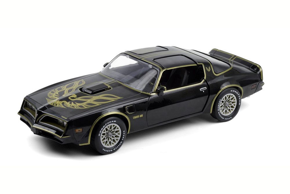 PONTIAC TRANS AM FIREBIRD 1977 BLACK GOLDEN