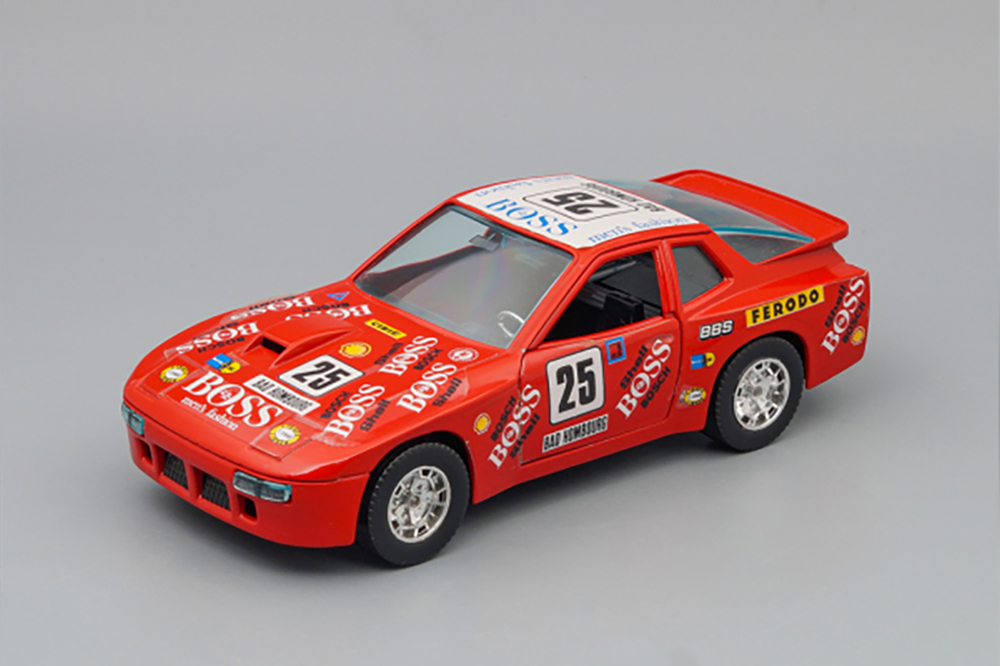 PORSCHE 924 TURBO GR.2 #25 (COD.0199), RED