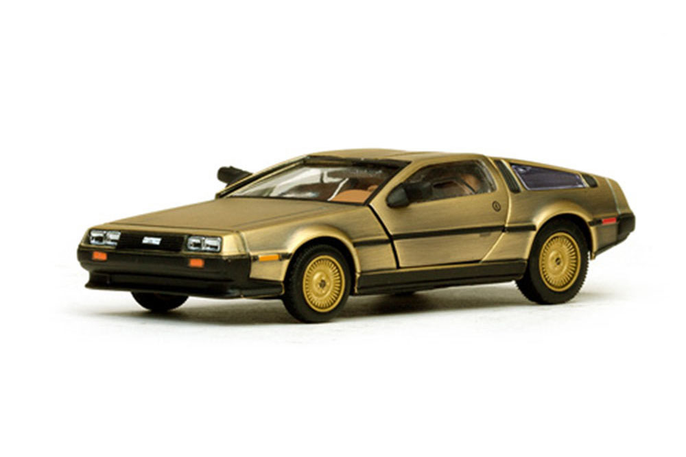 Модели dmc. Делориан ДМС 12 модель 1/43. Делориан 1 43. DELOREAN DMC-12 AUTOART 1 18. Делориан ДМС 12 Золотая.