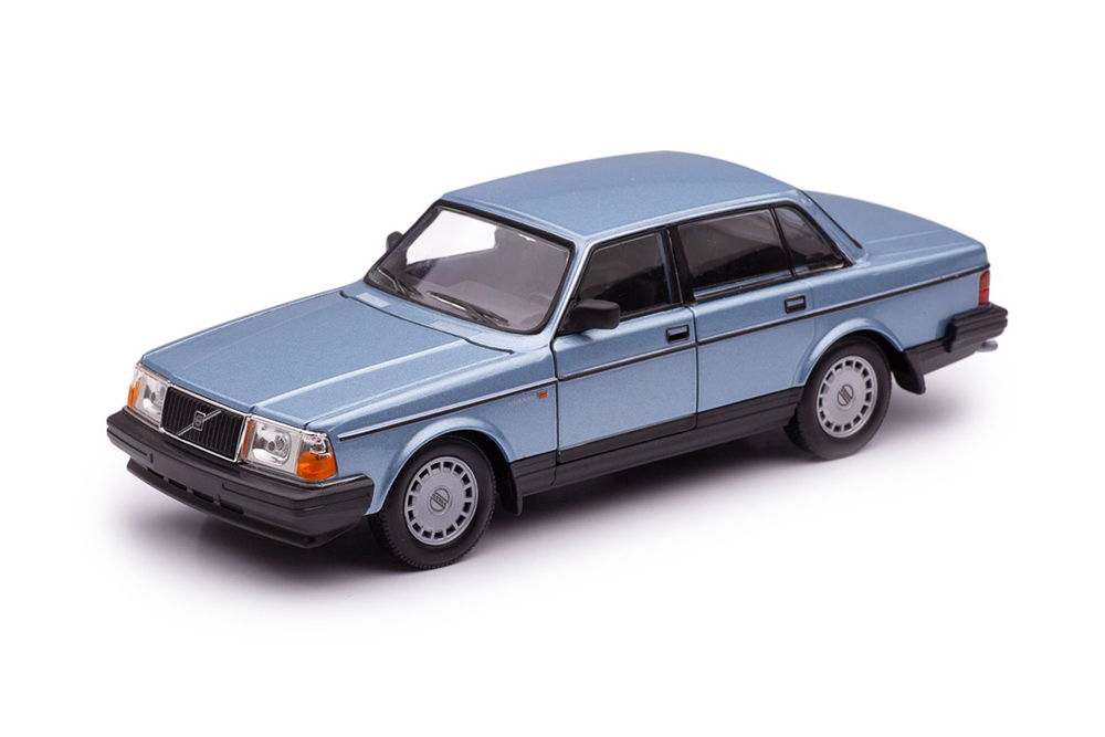 VOLVO 240 GL ГОЛУБОЙ