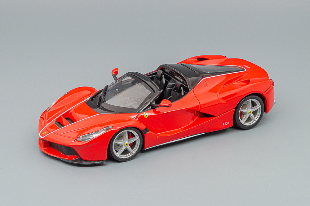 FERRARI LAFERRARI APERTA КРАСНЫЙ