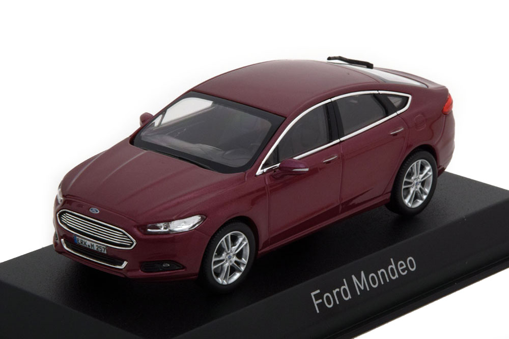 FORD MONDEO 2014 RED METALLIC