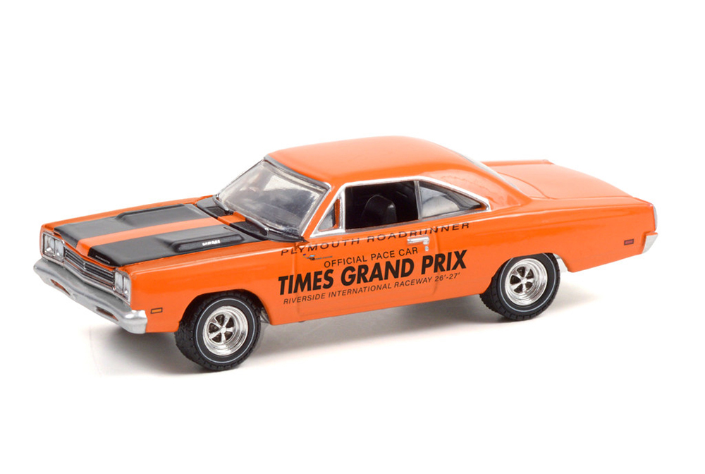 PLYMOUTH ROAD RUNNER 1969 LOS ANGELES TIMES GRAND PRIX INTERNATIONAL RACEWAY OFFICIAL PACE CAR 1968 (ДЛИНА МОДЕЛИ 6-10 СМ)