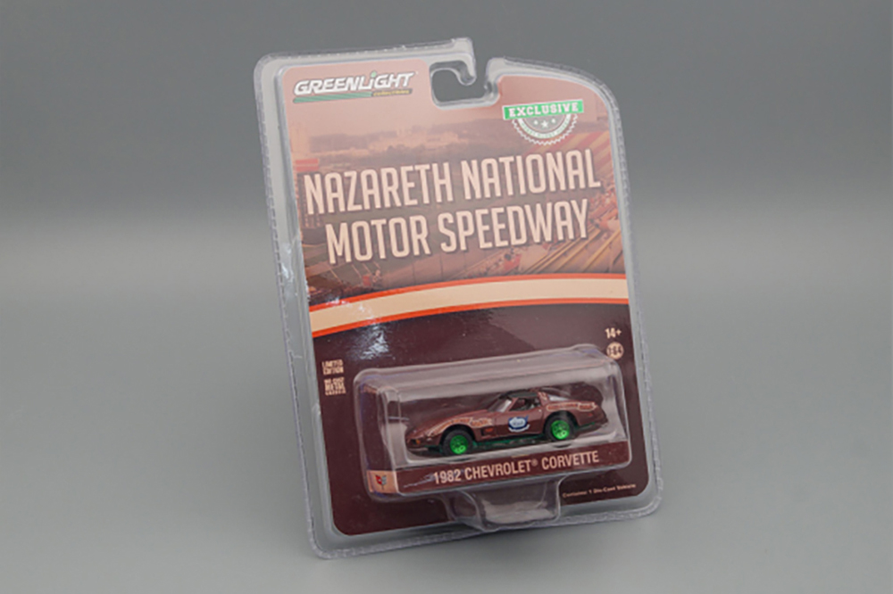 CHEVROLET CORVETTE "NAZARETH NATIONAL MOTOR SPEEDWAY" OFFICIAL PACE CAR 1982 (GREENLIGHT!!!) (ДЛИНА МОДЕЛИ 6-10 СМ)