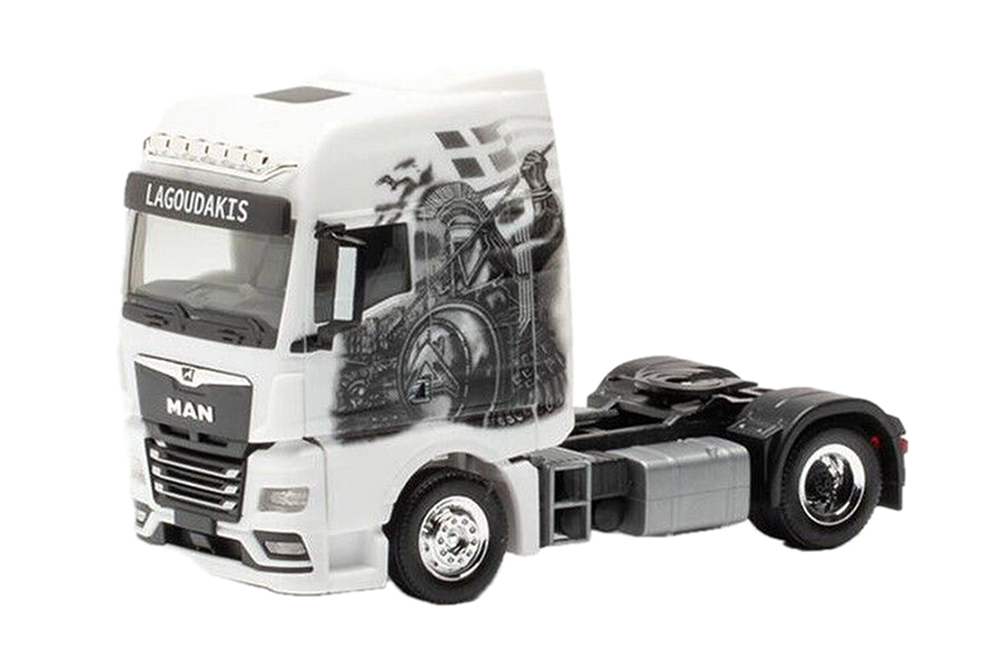 MAN TGX GX СЕДЕЛЬНЫЙ ТЯГАЧ БЕЛЫЙ С ГРАФФИТИ (ДЛИНА МОДЕЛИ 3-5 СМ)