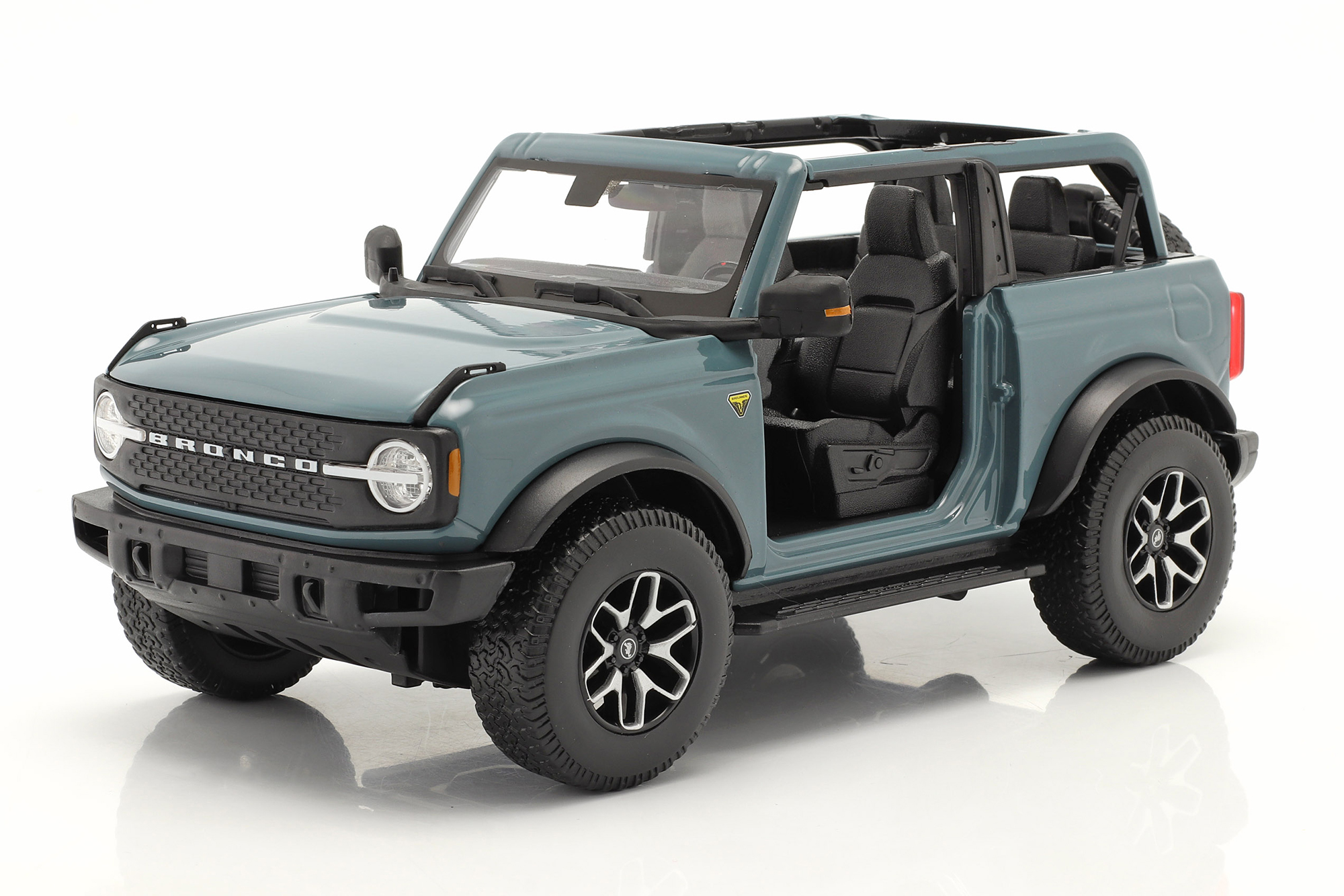 FORD BRONCO BADLANDS 2022 GREY/BLUE / ФОРД БРОНКО СЕРЫЙ
