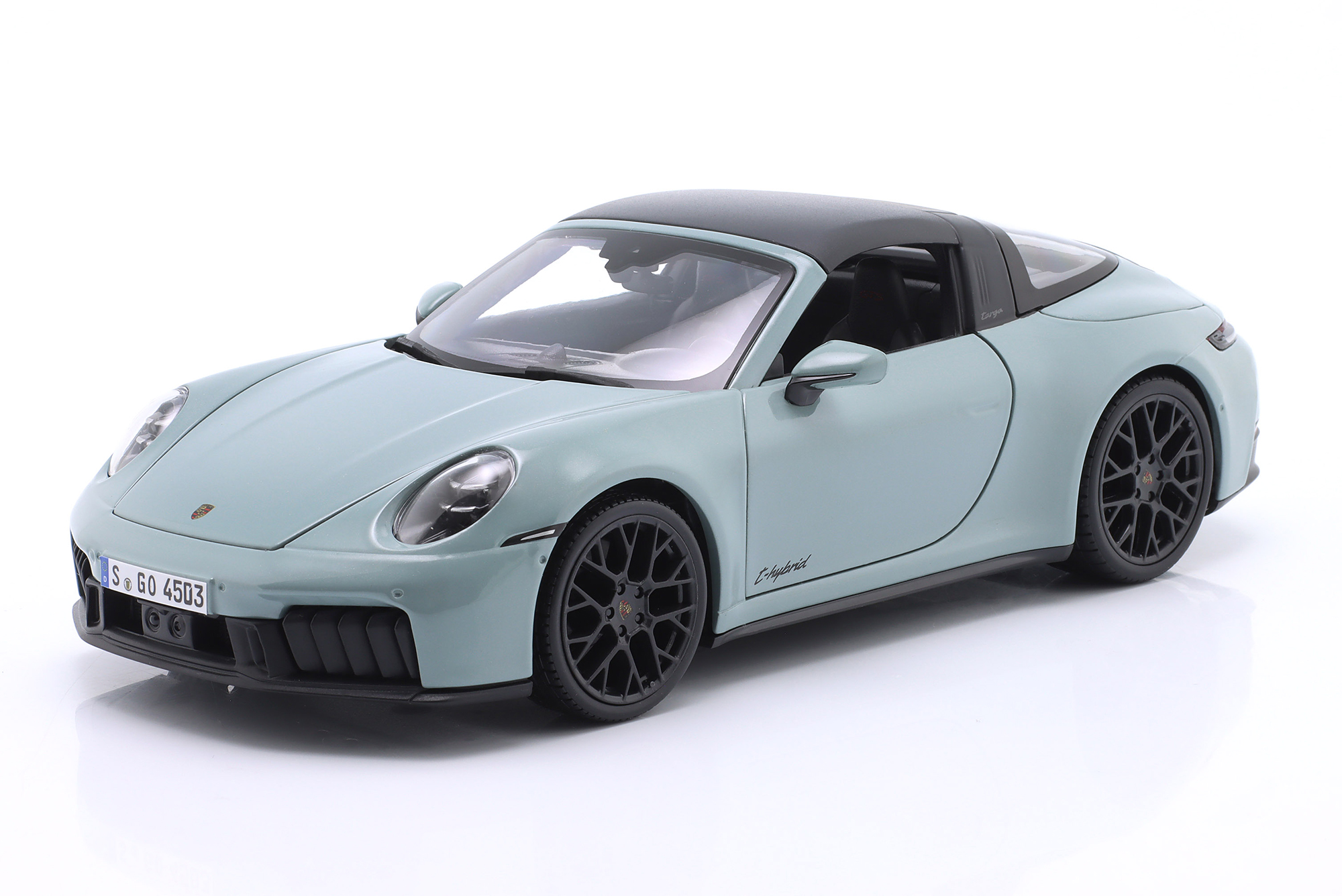 PORSCHE 911 (992.2) TARGA 4 GTS HYBRID 2025 AVENTURINE GREEN / ПОРШЕ 911 (992.2) ТАРГА 4 GTS ГИБРИД 2025 АВАНТЮРИНОВЫЙ ЗЕЛЕНЫЙ