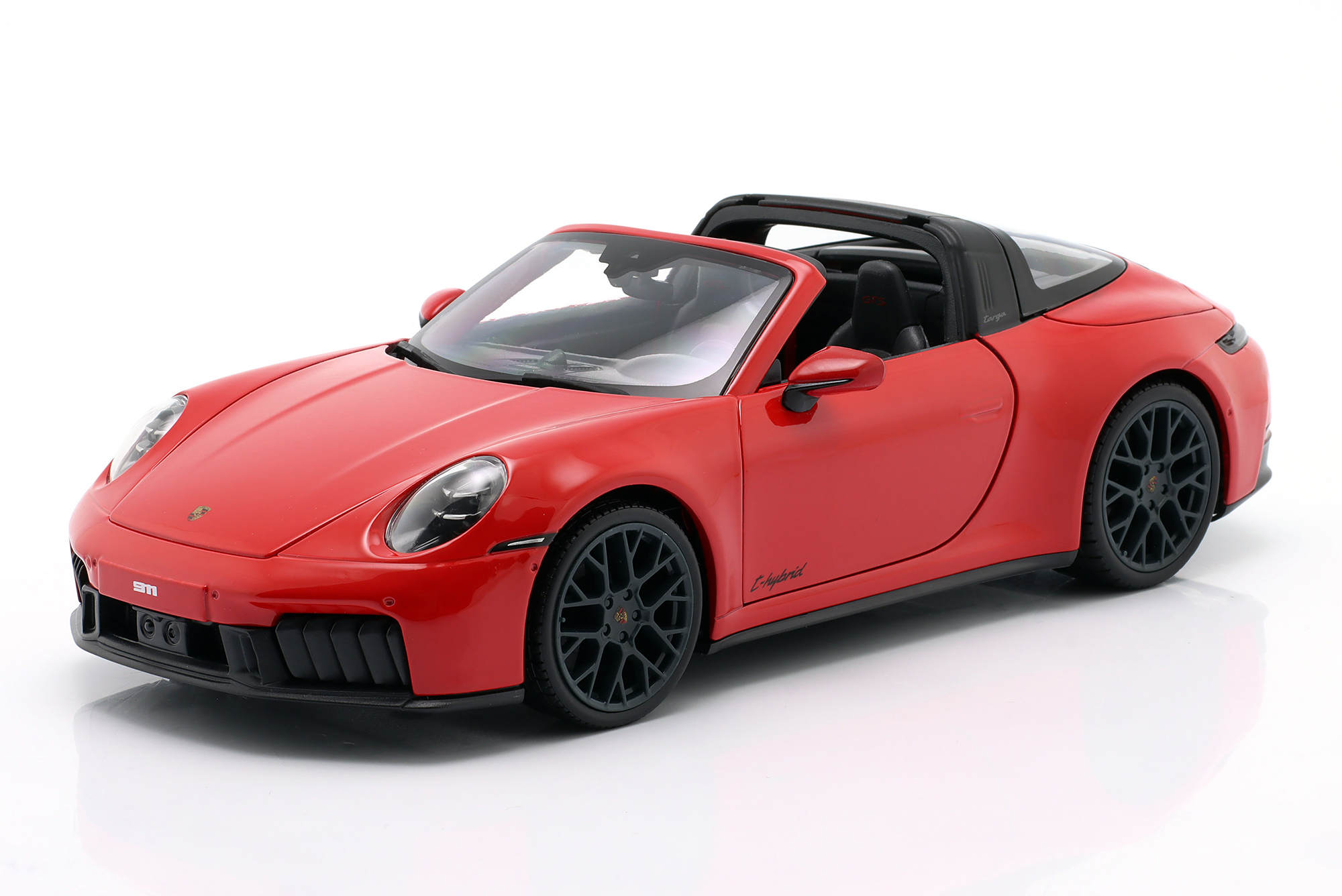 PORSCHE 911 (992.2) TARGA 4 GTS HYBRID 2025 RED / ПОРШЕ 911 (992.2) ТАРГА 4 GTS ГИБРИД 2025 КРАСНЫЙ