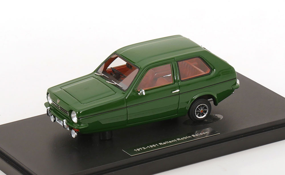 RELIANT ROBIN SALOON 1973 GREEN